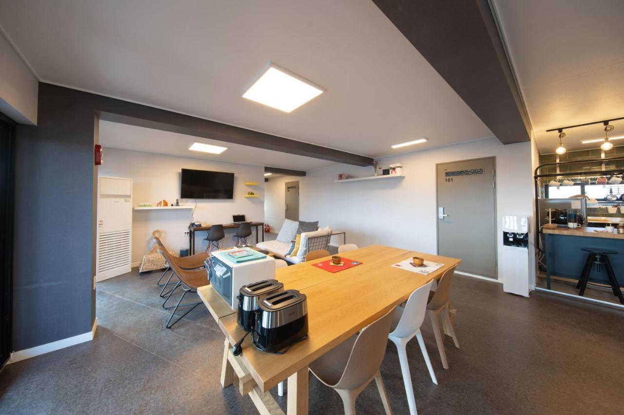 Sagye Travel Hotell Seogwipo Exteriör bild